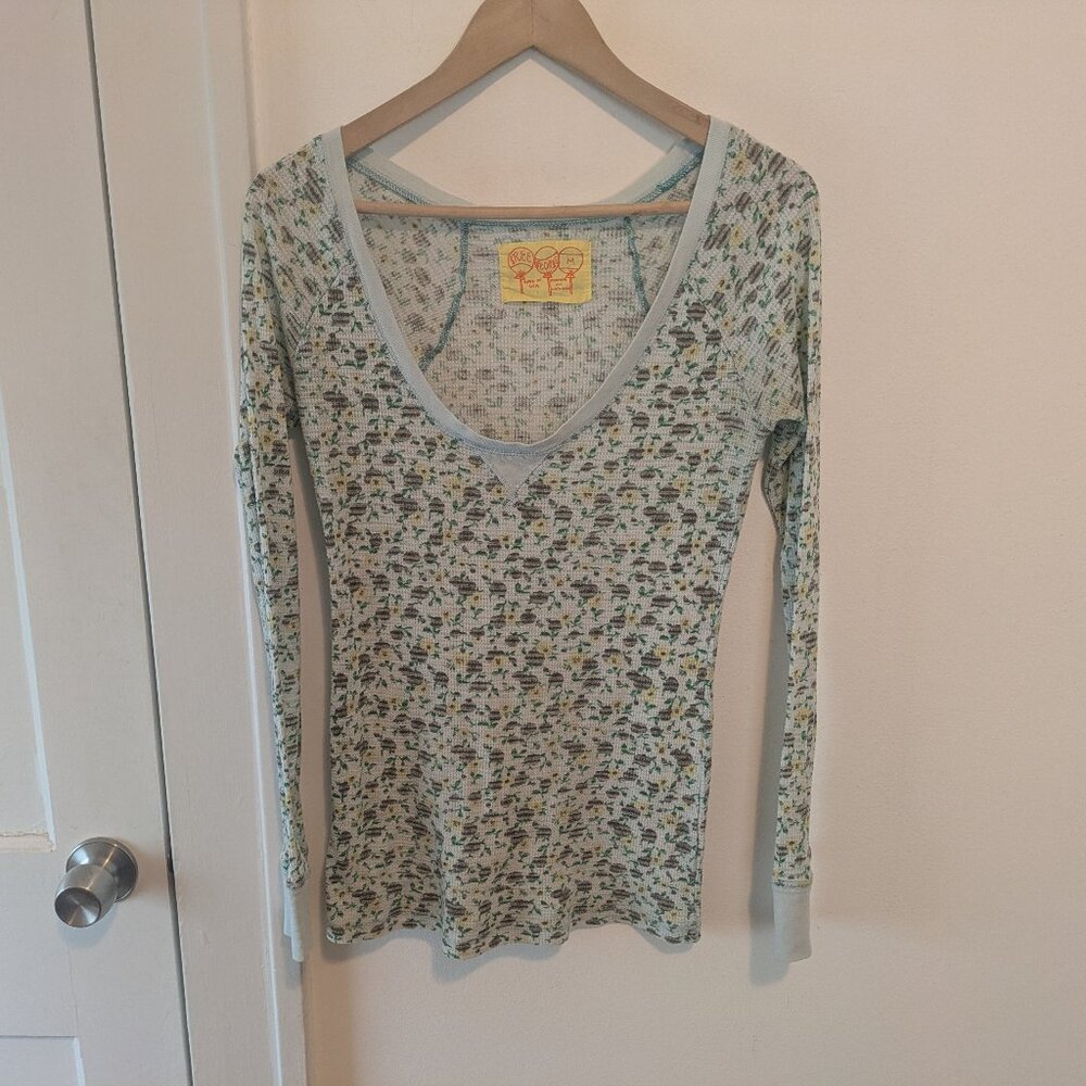 Free People Light Blue Ditsy Floral Print Long Sleeve Thermal Knit